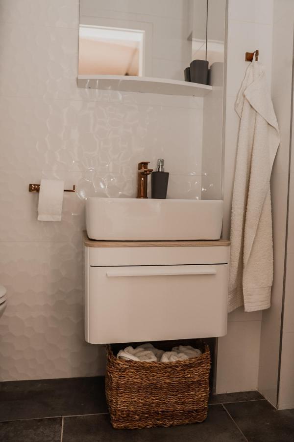 Apartments Prce Orebic Ngoại thất bức ảnh